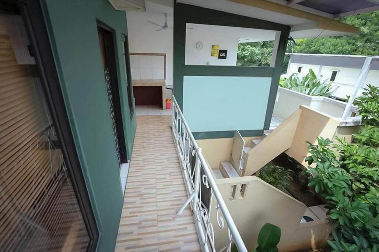 Reddoorz Near Rs Mitra Keluarga Depok Exterior foto