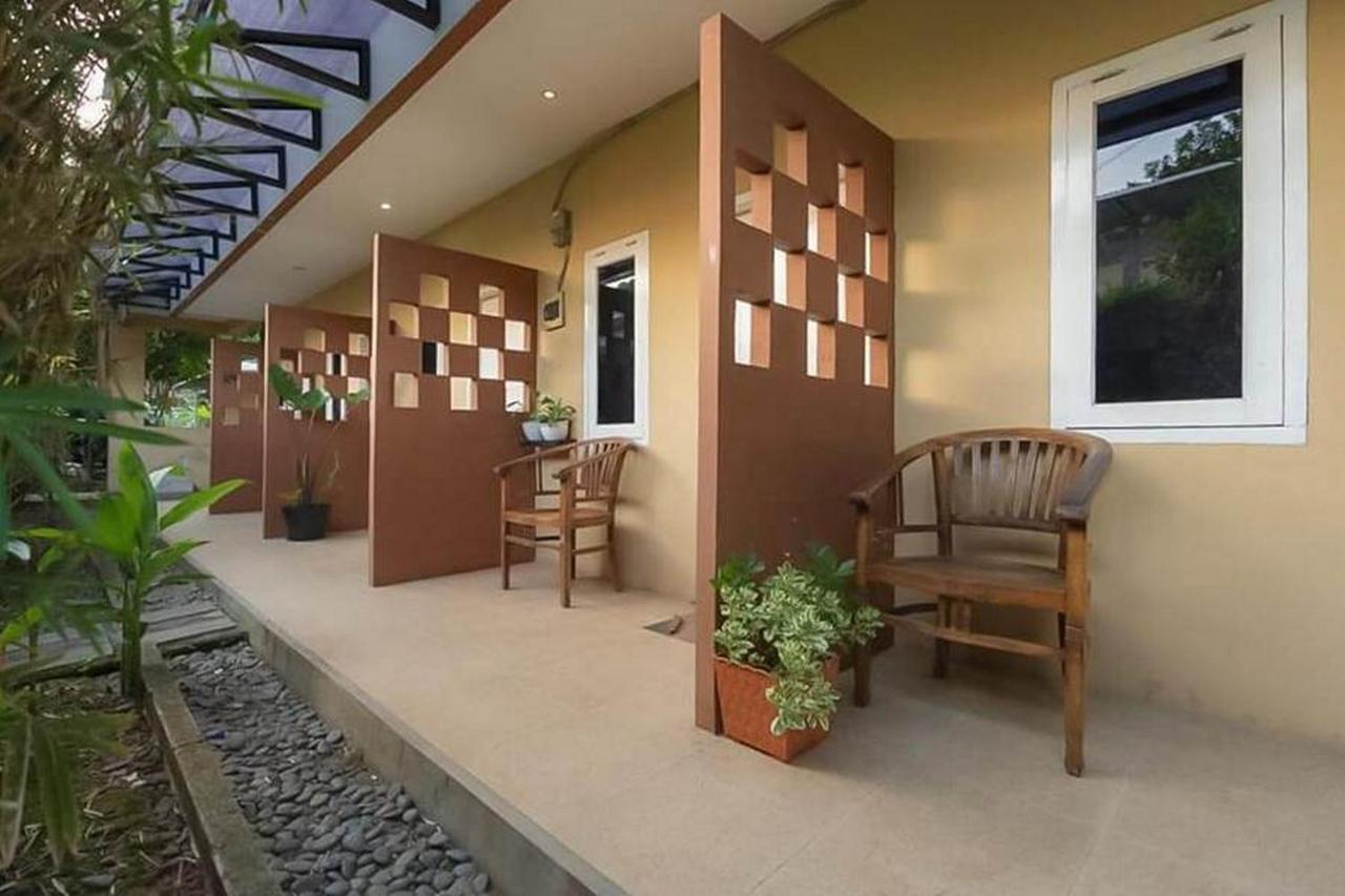 Reddoorz Near Rs Mitra Keluarga Depok Exterior foto